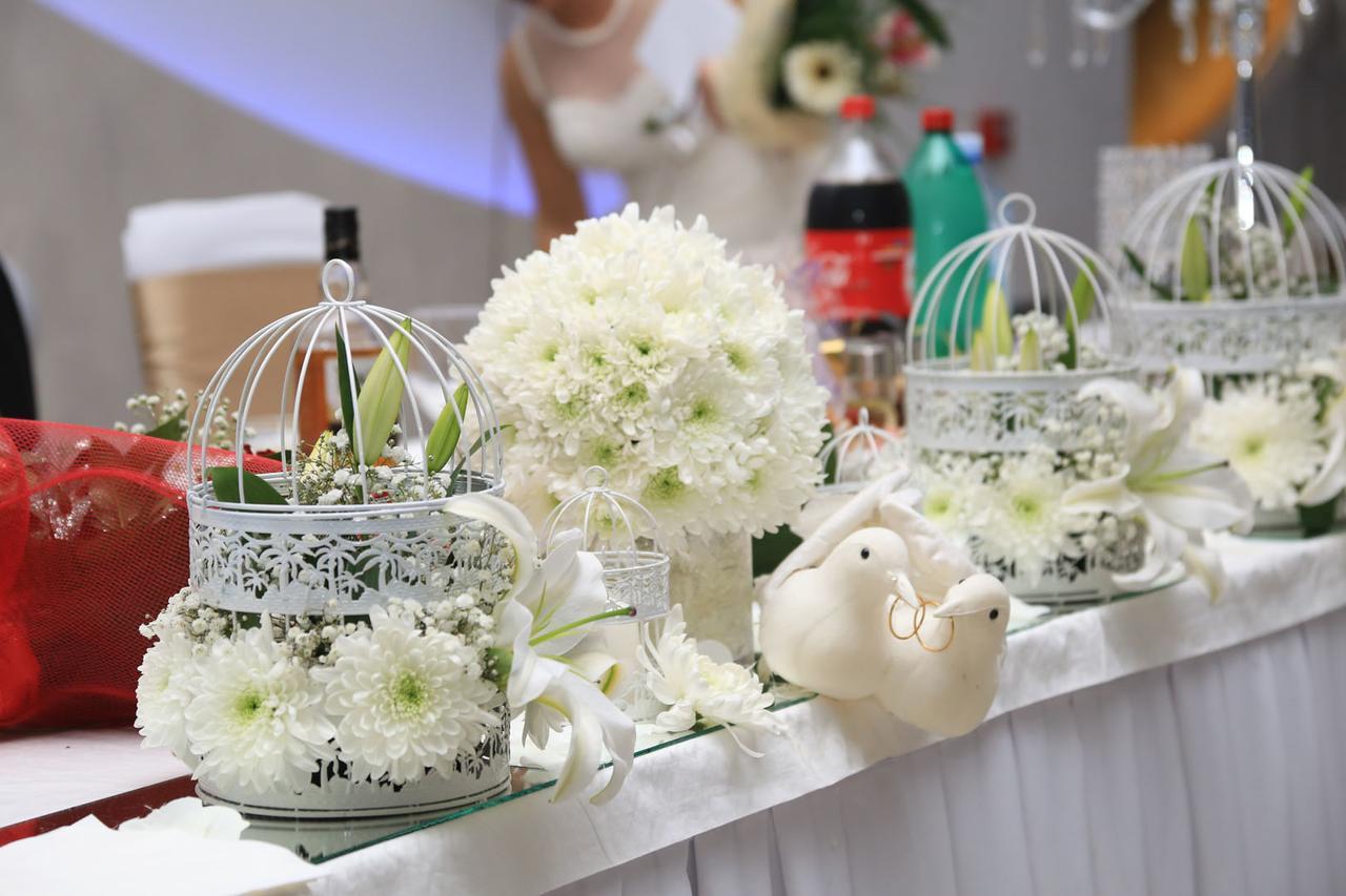 Hotel Crystal Pecinci Zewnętrze zdjęcie