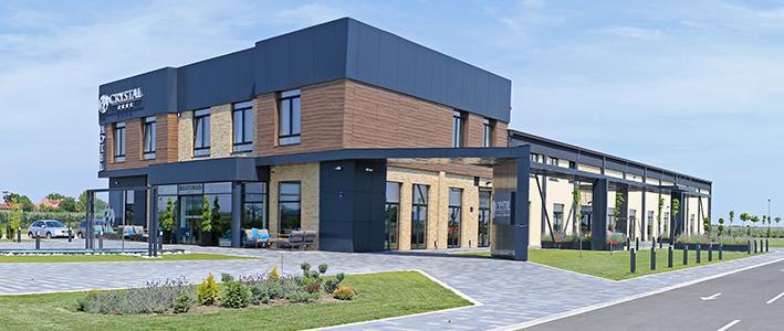 Hotel Crystal Pecinci Zewnętrze zdjęcie