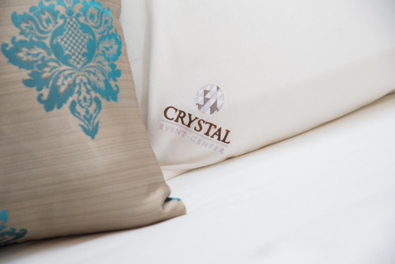Hotel Crystal Pecinci Zewnętrze zdjęcie